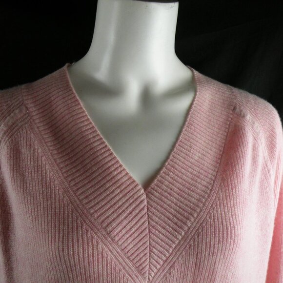 Isaac Mizrahi Live 100% Cashmere Patch Pockets V-neck Pink Sweater Oversize XL - Picture 2 of 9